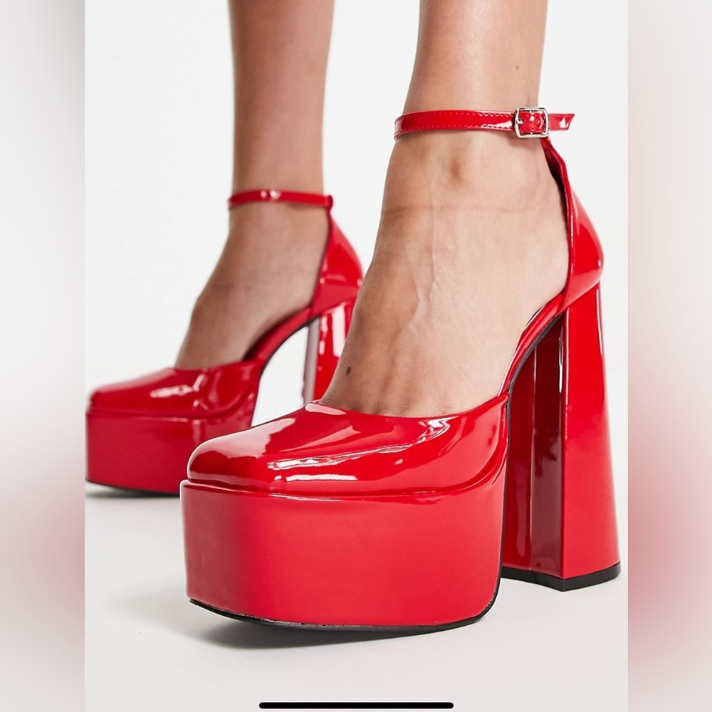 NWOT daisy street Cherry Red platforms